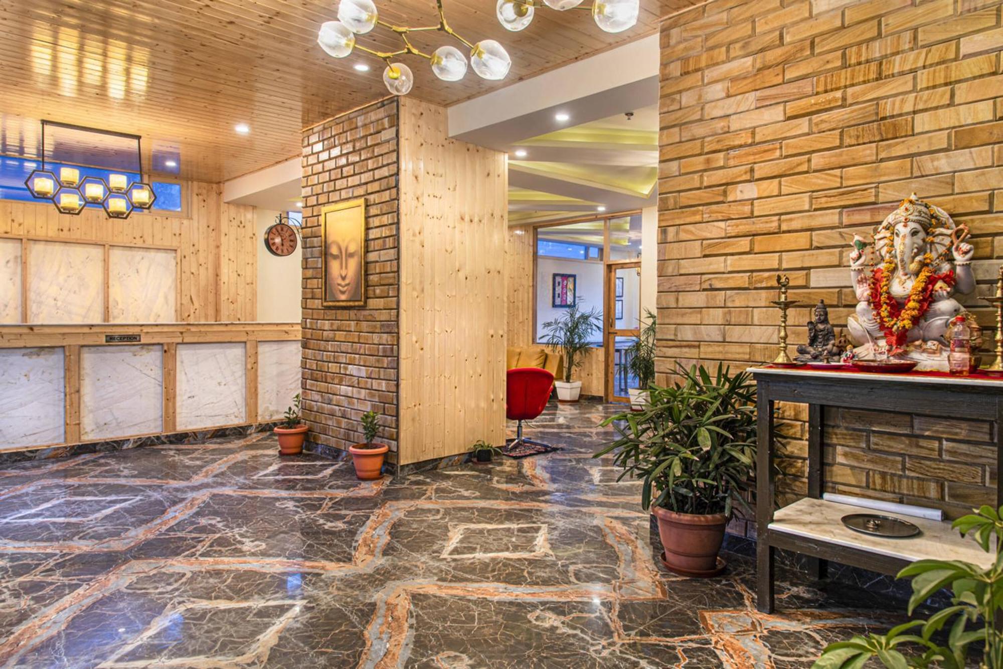 Echor Himalayan Heights Manali Manāli Exterior foto