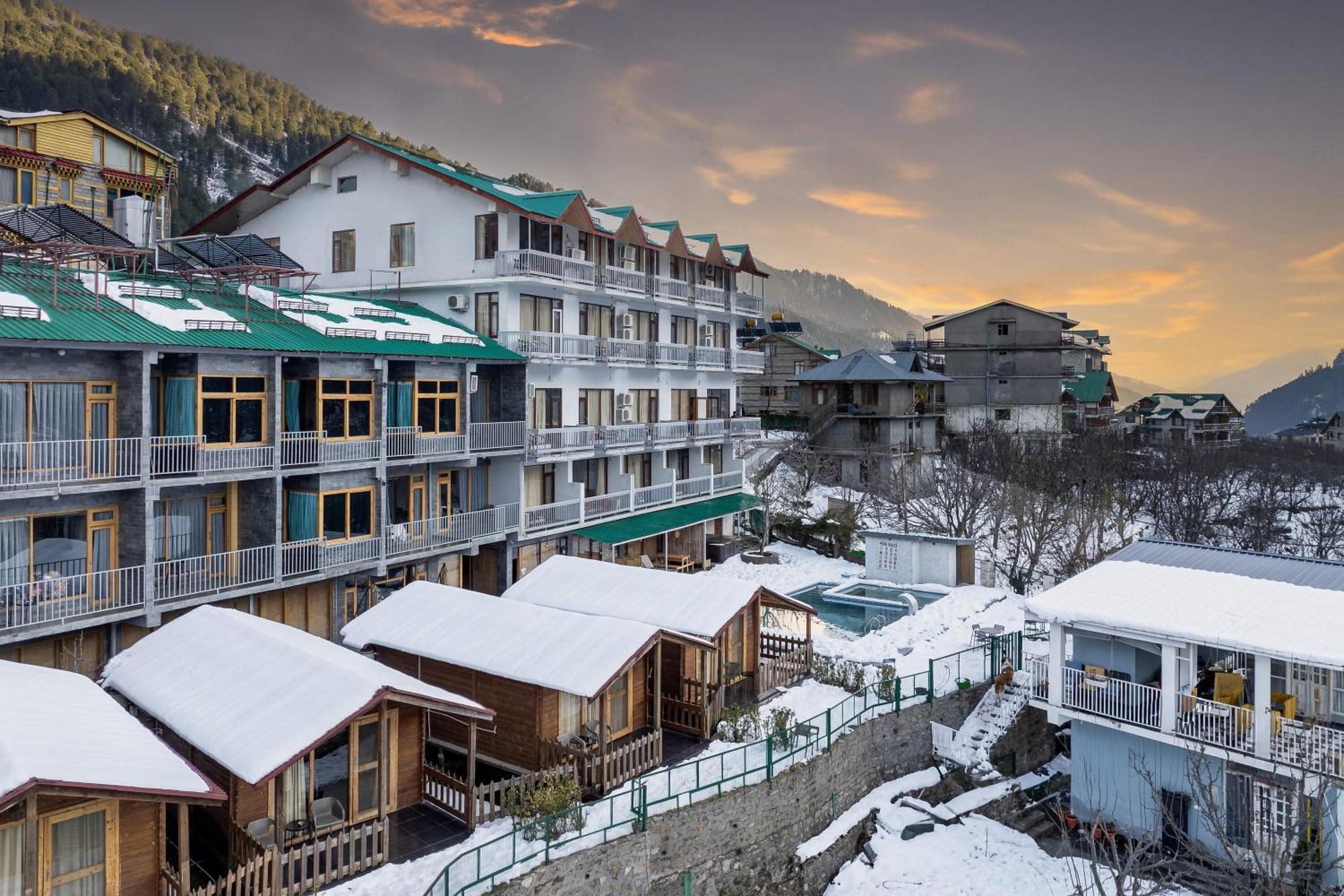 Echor Himalayan Heights Manali Manāli Exterior foto