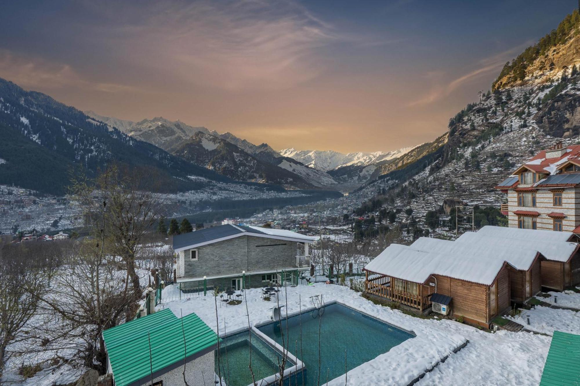 Echor Himalayan Heights Manali Manāli Exterior foto